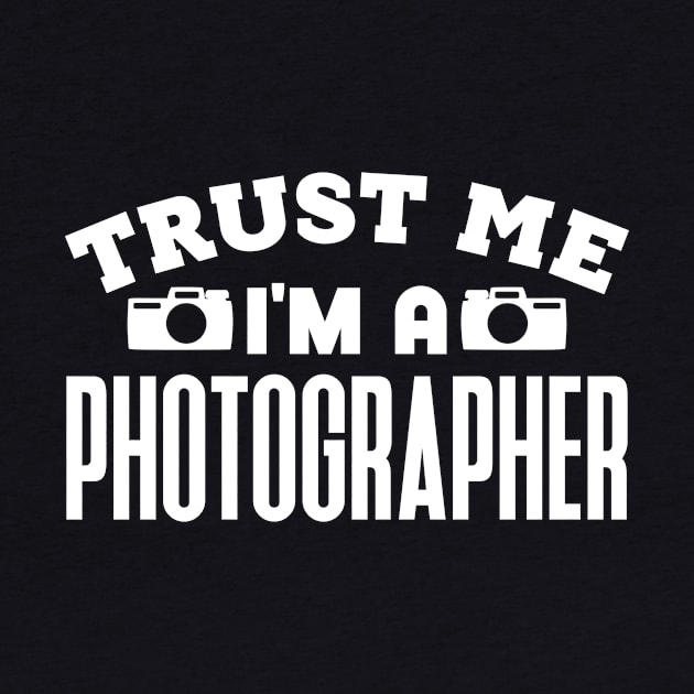 Trust Me, I'm a Photographer by colorsplash